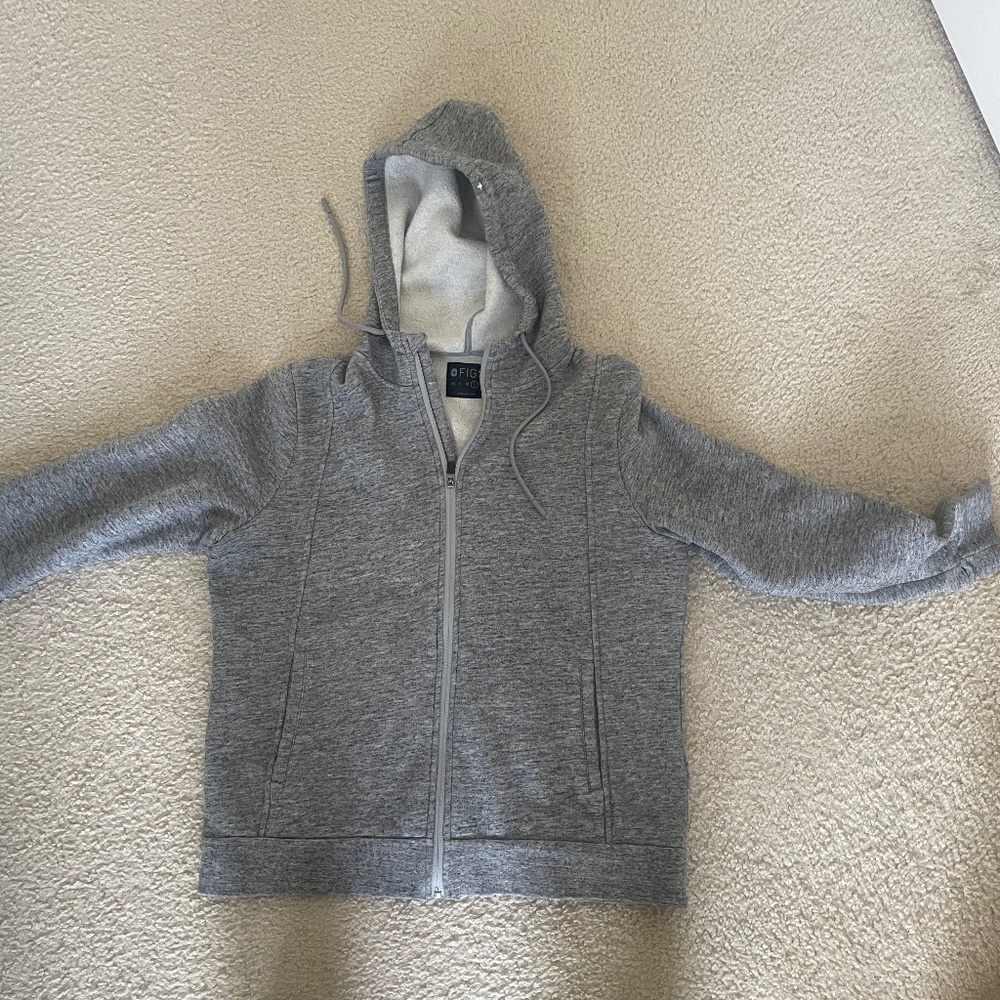 Figs Women’s Essential Hoodie Full zip size large